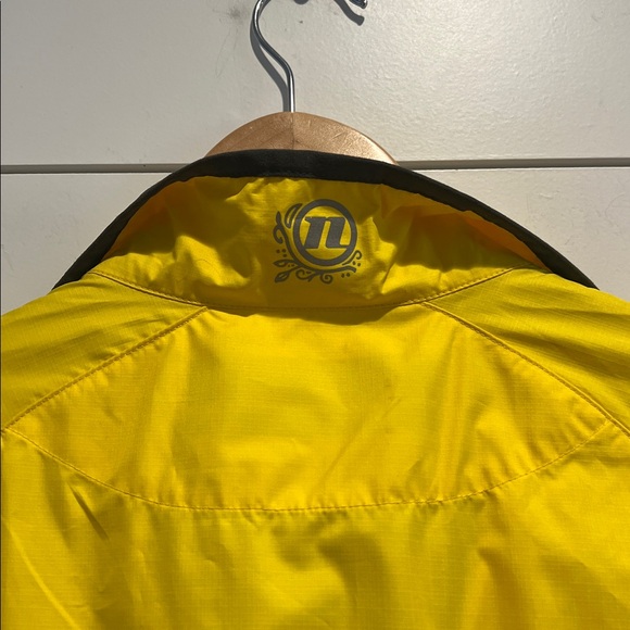 NOVARA Nylon Yellow Zip Road Cycling Wind Rain Pockets Jacket Small - Picture 8 of 8